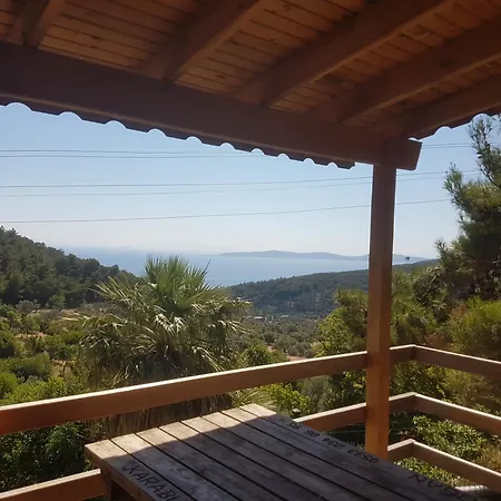 Hotel Tas Ev *